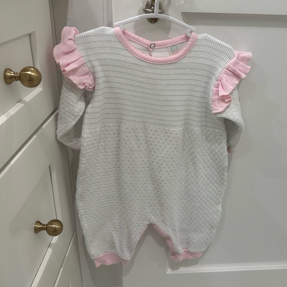 Paty onesie